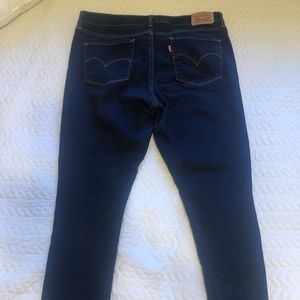 Levi’s Jeans 311 Shaping Skinny Size 32